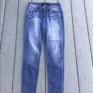 Harper Blue Jeans Size 25